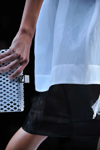 Look 71